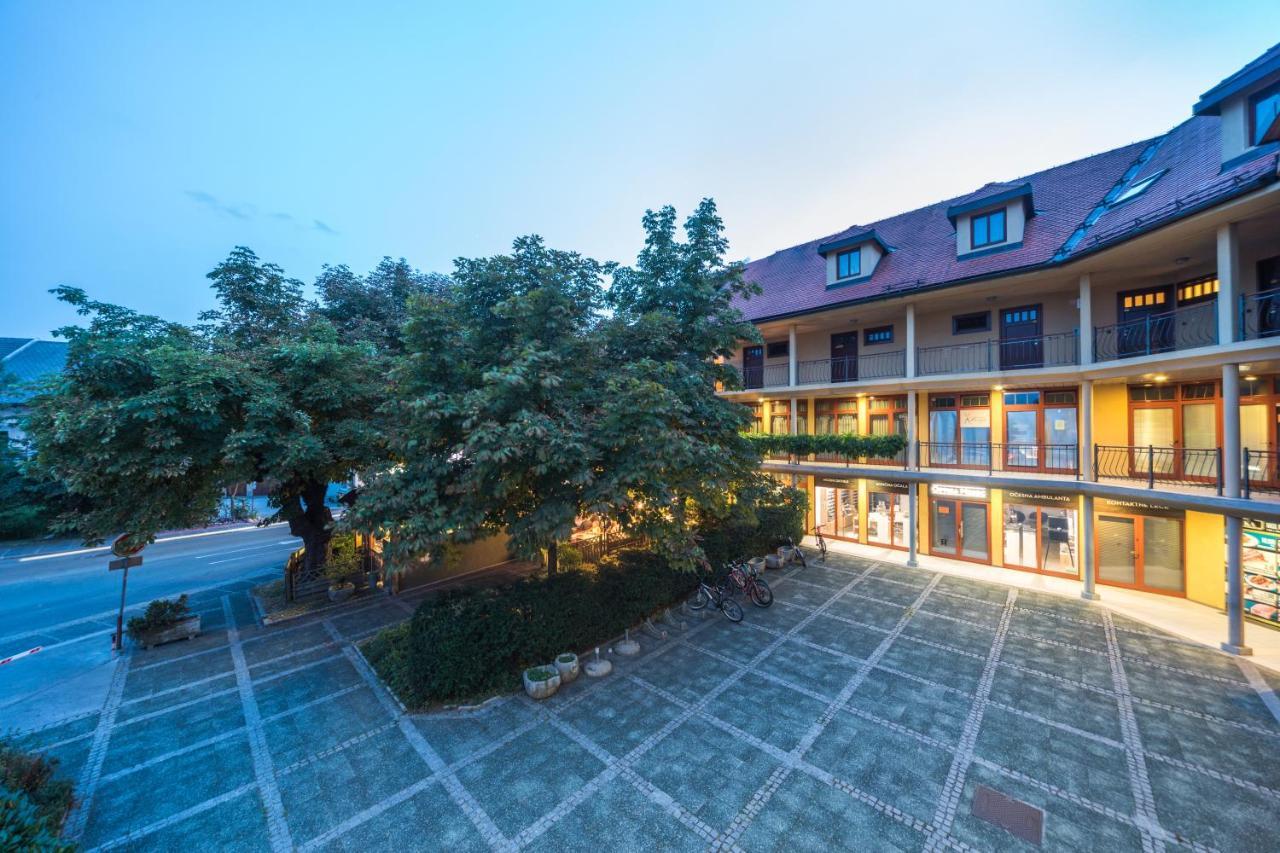Apartment Union เบลด ภายนอก รูปภาพ